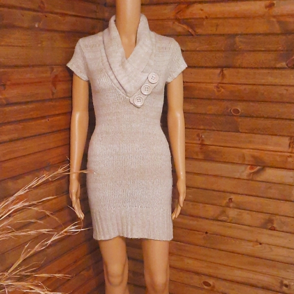 Rue21 Dresses & Skirts - $1 Rue21 dress